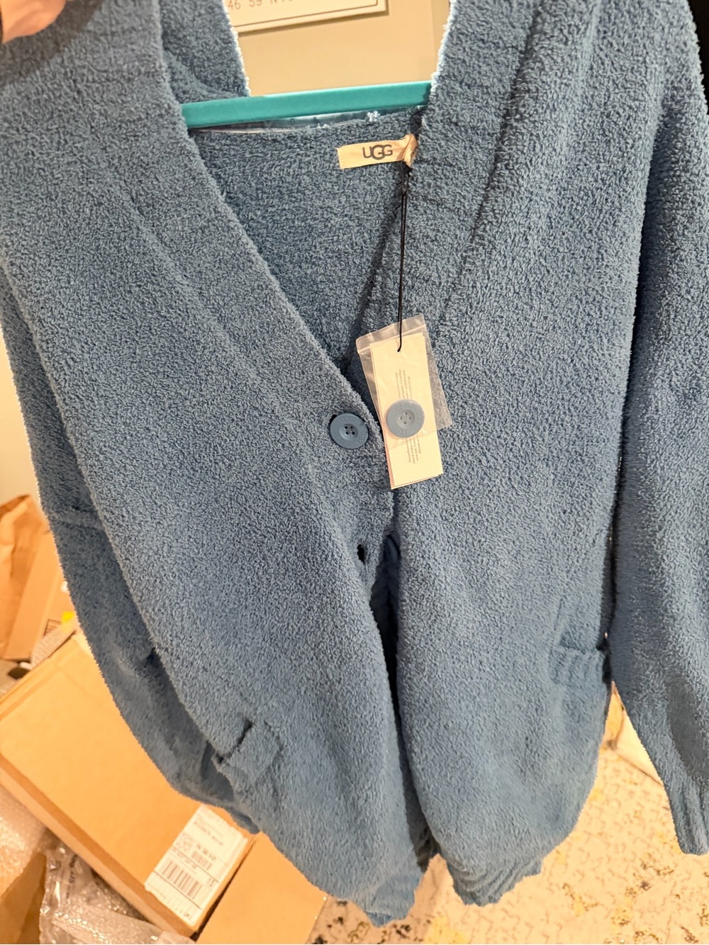 UGG Blue Cozy Knit Button Cardigan m/l